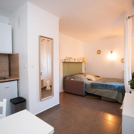Location Studio Avec Loggia Lejlighed Antibes Eksteriør billede