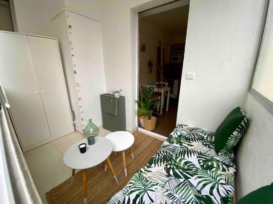 Location Studio Avec Loggia Lejlighed Antibes Eksteriør billede